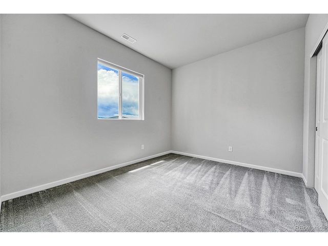 8911 Eagle River St, Littleton, CO 80125