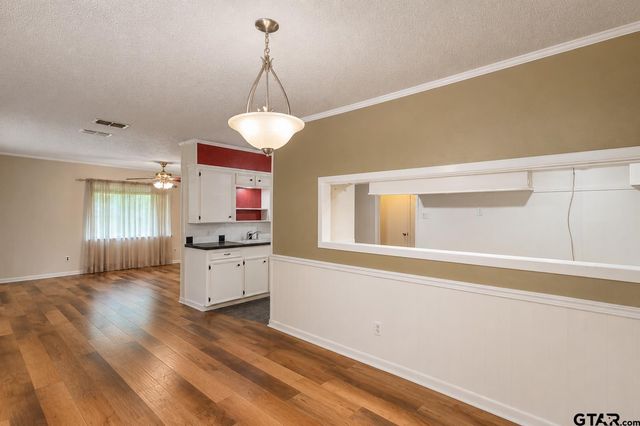 1817 Suanne Drive, Tyler, TX 75701