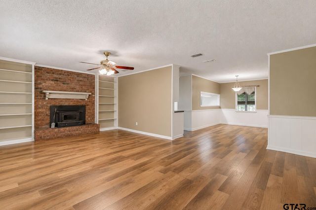 1817 Suanne Drive, Tyler, TX 75701