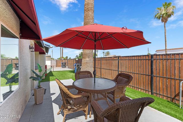2348 N 28TH Place, Phoenix, AZ 85008