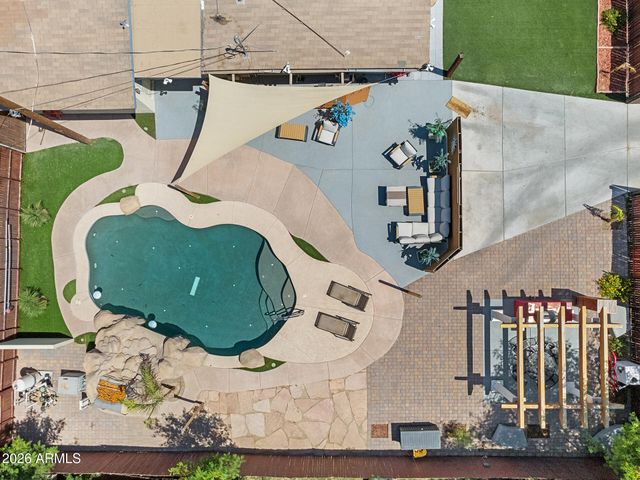 2348 N 28TH Place, Phoenix, AZ 85008