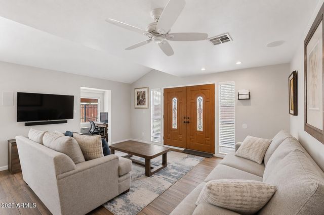 2348 N 28TH Place, Phoenix, AZ 85008