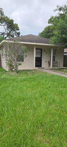 11807 Greenmesa Drive, Houston, TX 77044