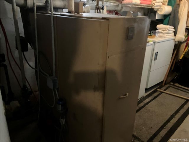 167 Cedar Road E, Mastic Beach, NY 11951