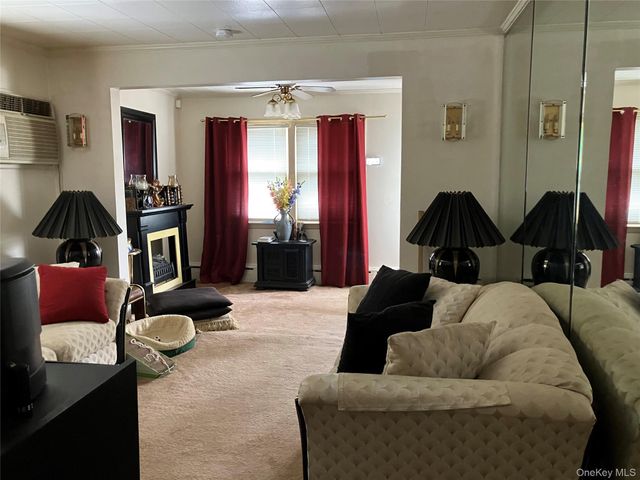 167 Cedar Road E, Mastic Beach, NY 11951