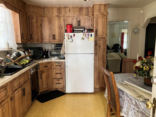 167 Cedar Road E, Mastic Beach, NY 11951