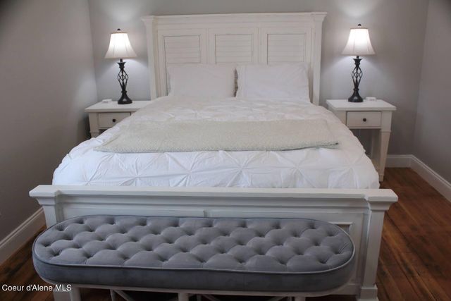 306 2ND ST, 3 3, Mullan, ID 83846