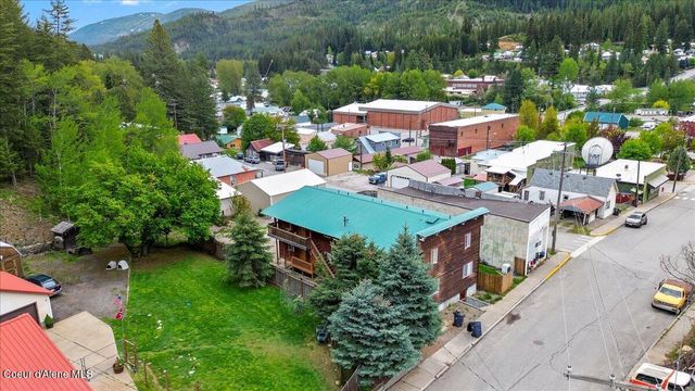 306 2ND ST, 3 3, Mullan, ID 83846