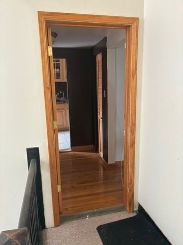 5321 S Michigan Avenue 3, Chicago, IL 60615