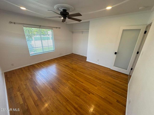 7358 Jumilla Avenue, Winnetka, CA 91306