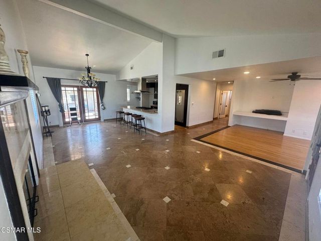 7358 Jumilla Avenue, Winnetka, CA 91306