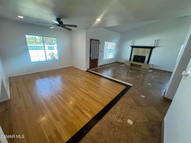 7358 Jumilla Avenue, Winnetka, CA 91306