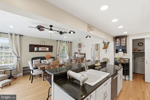 1623 SHORE DR, Edgewater, MD 21037