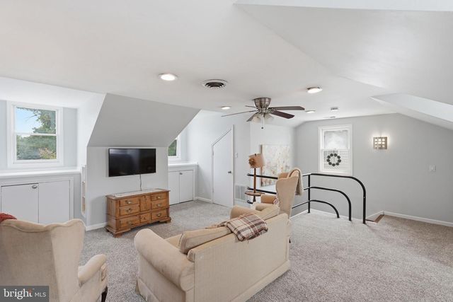 1623 SHORE DR, Edgewater, MD 21037