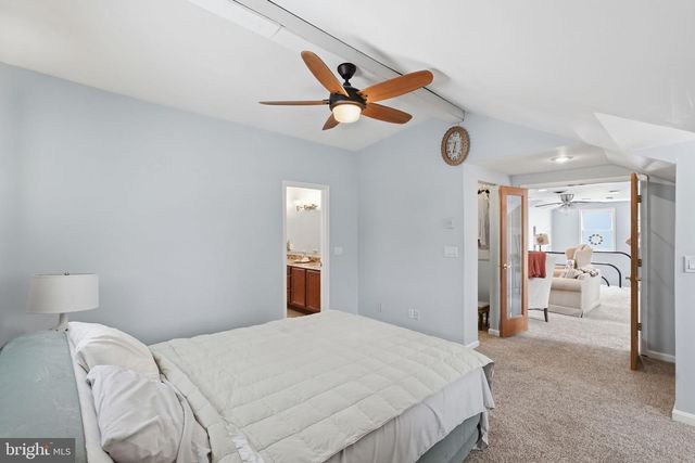 1623 SHORE DR, Edgewater, MD 21037