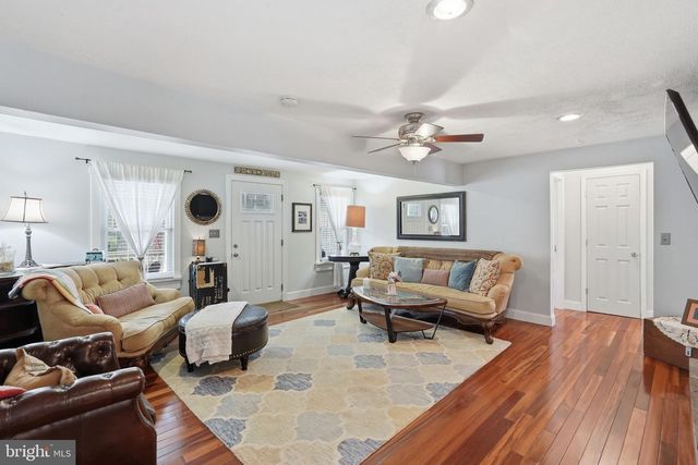 1623 SHORE DR, Edgewater, MD 21037