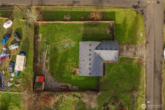 25502 52nd Avenue E, Graham, WA 98338