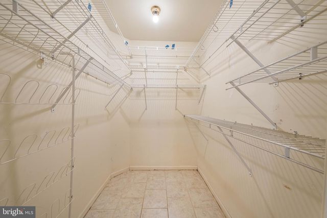 21 CHARLES DR, New Castle, DE 19720