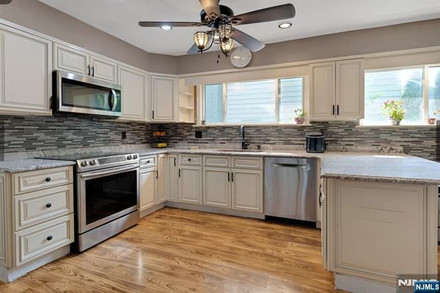 100 Passaic Avenue, Bloomfield, NJ 07003