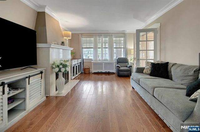 100 Passaic Avenue, Bloomfield, NJ 07003