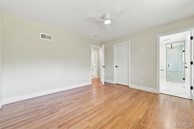 849 Charlesgate Drive, St Louis, MO 63132
