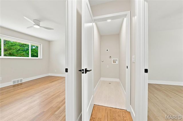 849 Charlesgate Drive, St Louis, MO 63132