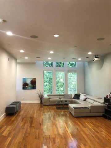 1600 N Haskell Avenue 6, Dallas, TX 75204