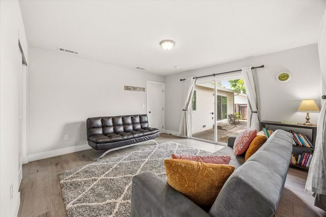 7834 Glen Echo St, Citrus Heights, CA 95610