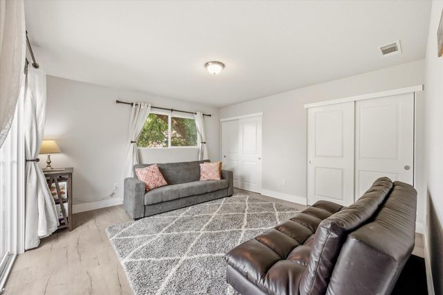 7834 Glen Echo St, Citrus Heights, CA 95610