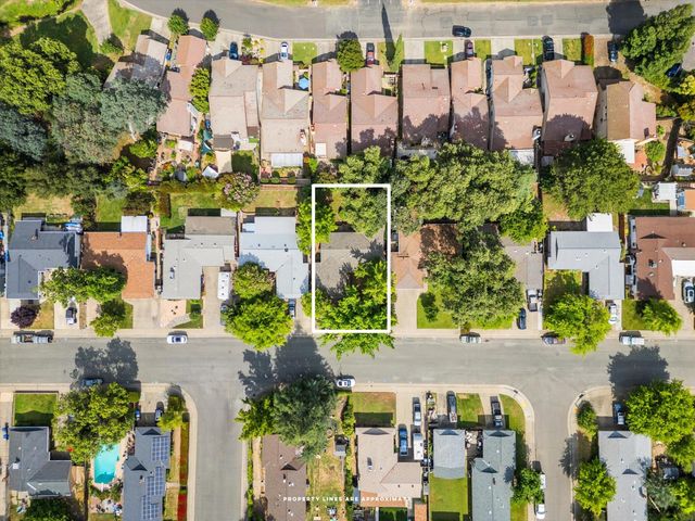7834 Glen Echo St, Citrus Heights, CA 95610