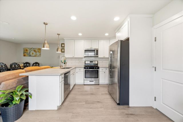 7834 Glen Echo St, Citrus Heights, CA 95610