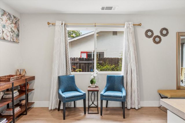 7834 Glen Echo St, Citrus Heights, CA 95610
