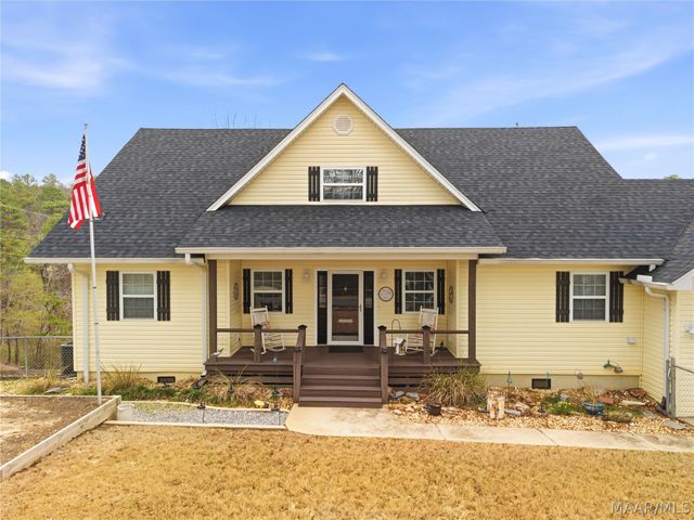 733 Cartwright Road, Titus, AL 36080