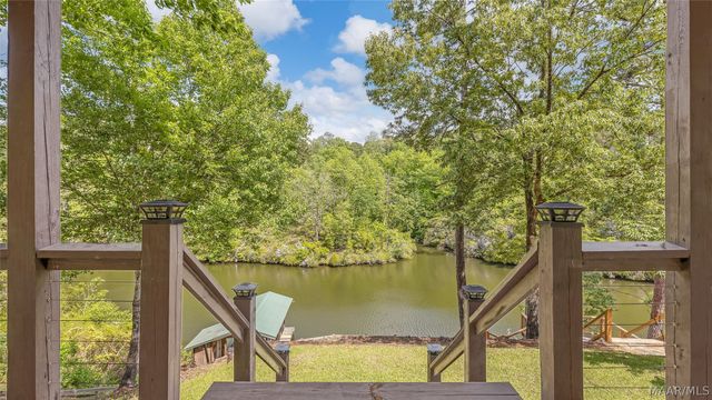 733 Cartwright Road, Titus, AL 36080