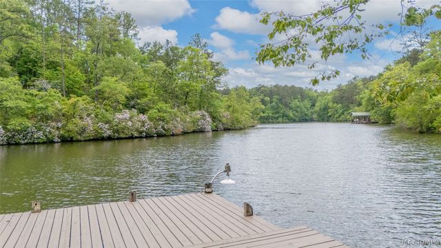 733 Cartwright Road, Titus, AL 36080