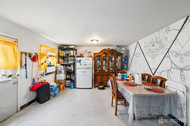 16 Millstone Road, Franklin Twsp, NJ 08873