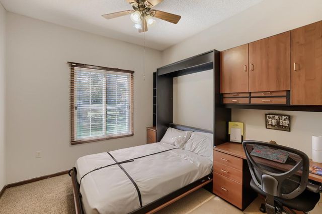 2529 Claremont Drive 38, Mendota Heights, MN 55120
