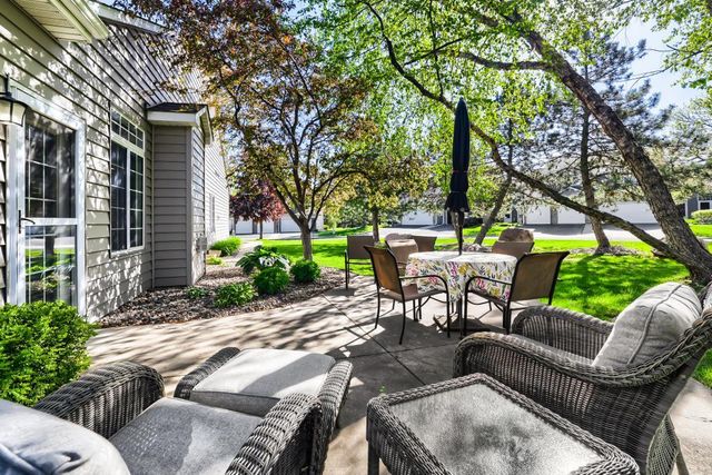 2529 Claremont Drive 38, Mendota Heights, MN 55120