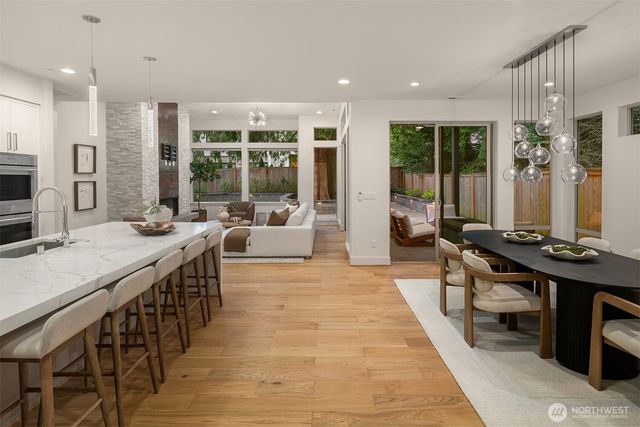 8206 128th Avenue NE, Kirkland, WA 98033