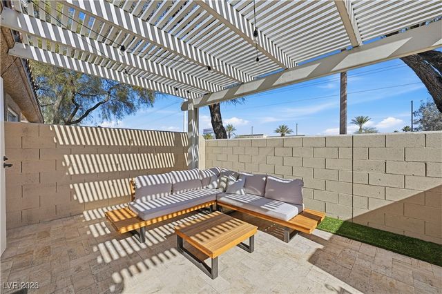 7600 Almeria Avenue, Las Vegas, NV 89128