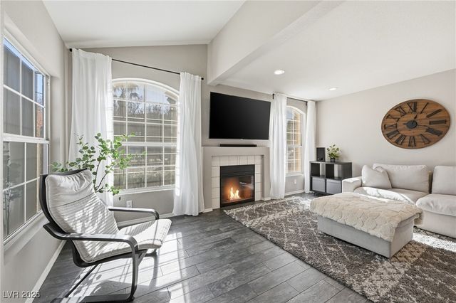 7600 Almeria Avenue, Las Vegas, NV 89128