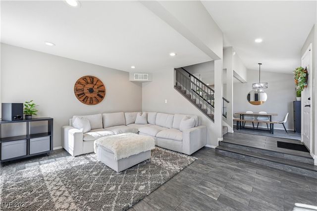 7600 Almeria Avenue, Las Vegas, NV 89128