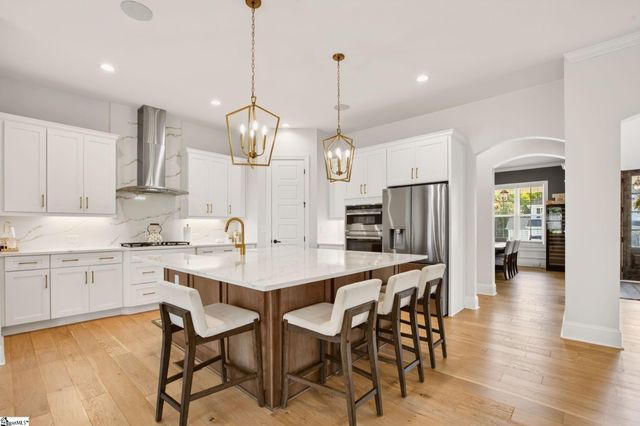 732 Enoree River Place, Greer, SC 29651