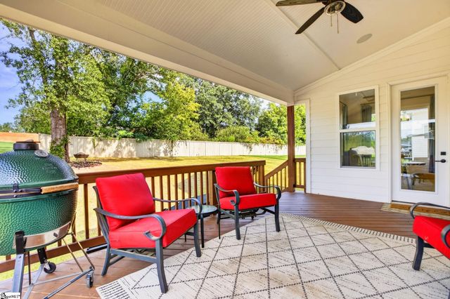 732 Enoree River Place, Greer, SC 29651