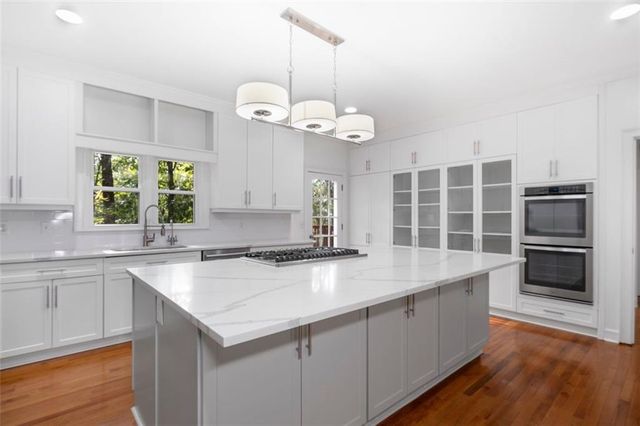 8705 River Bluff Lane, Roswell, GA 30076