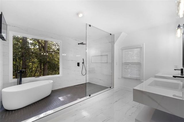 8705 River Bluff Lane, Roswell, GA 30076