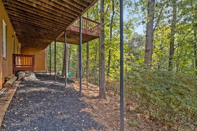 8705 River Bluff Lane, Roswell, GA 30076