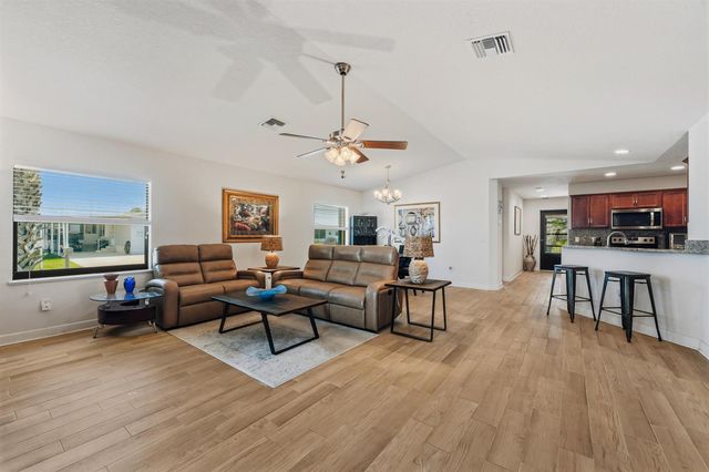 6700 Dulce Real Avenue, Fort Pierce, FL 34951