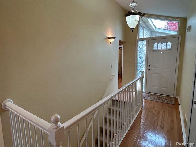 49777 Hidden Valley Drive, Macomb, MI 48044