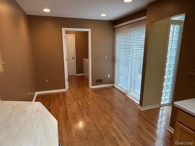 49777 Hidden Valley Drive, Macomb, MI 48044